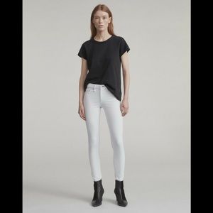 HOST PICK 🎉☄️☀️NEW RAG & BONE SKINNY JEANS